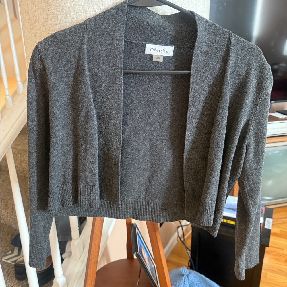 Calvin Klein Women's Gray Cropped Cardigan
